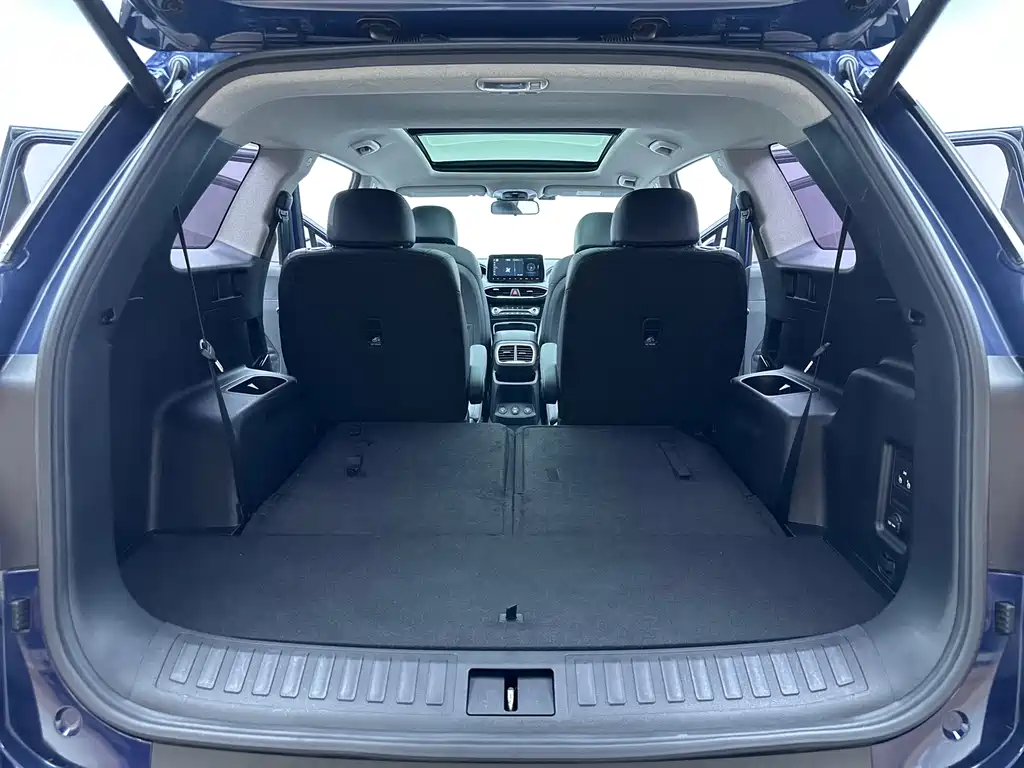 Hyundai Santa Fe — миниатюра 31