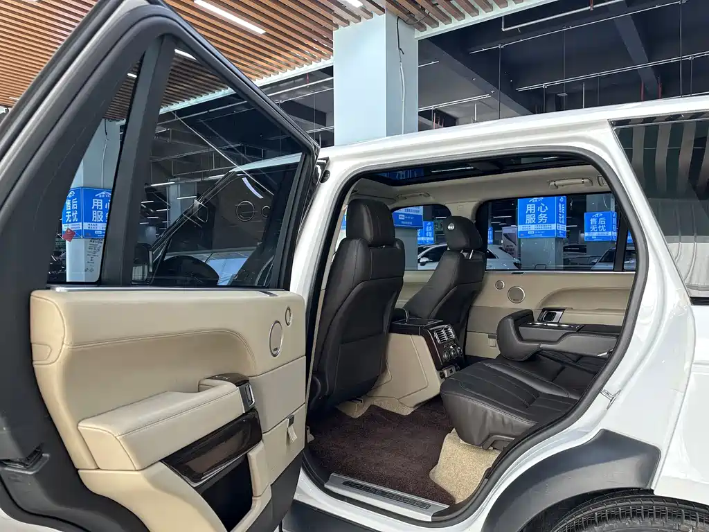 Land Rover Range Rover 2017 3.0 SC V6 Vogue Long Wheelbase
