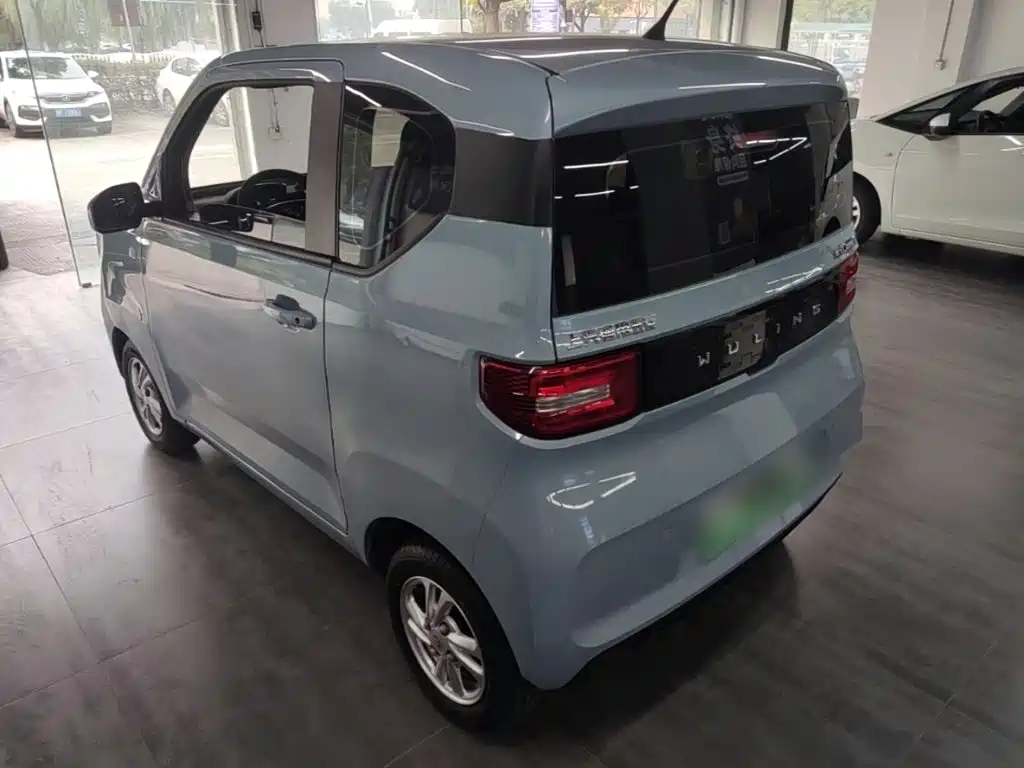 Wuling MINIEV — миниатюра 5