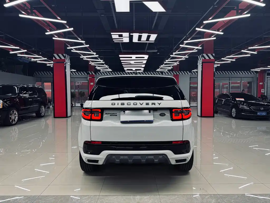 LAND ROVER DISCOVER SPORTS