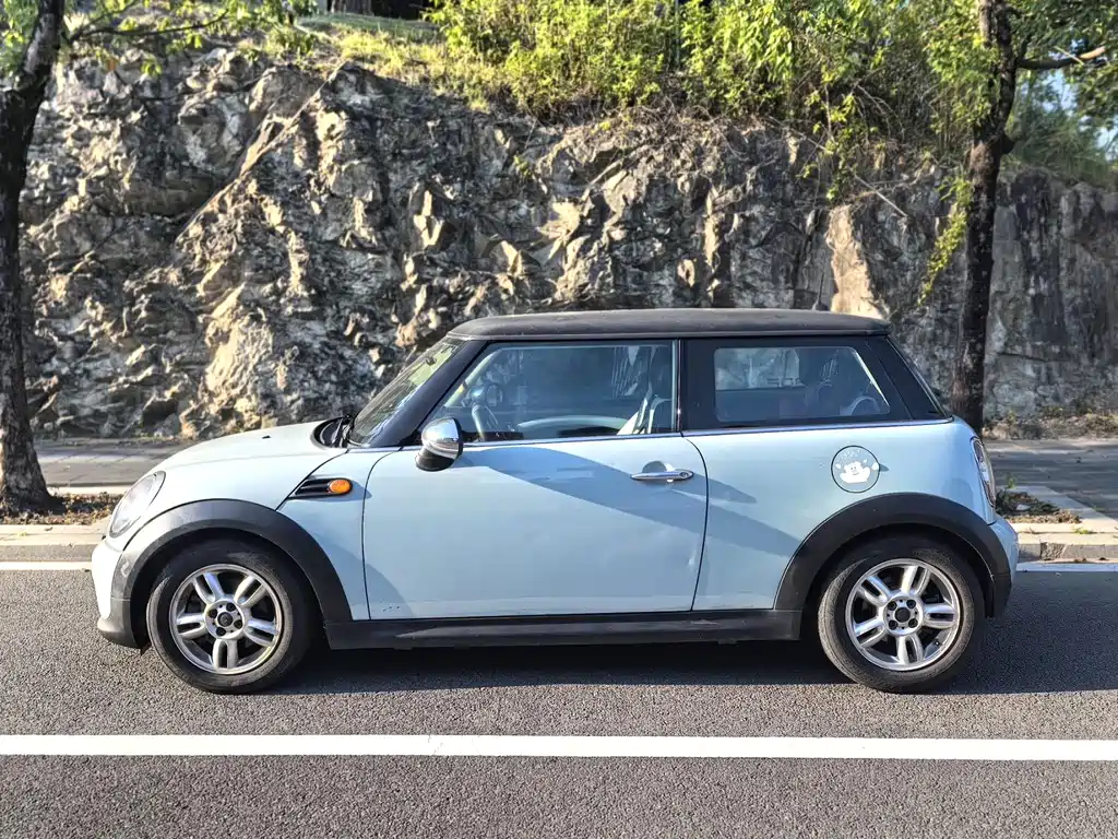 MINI Mini Clubman — миниатюра 14