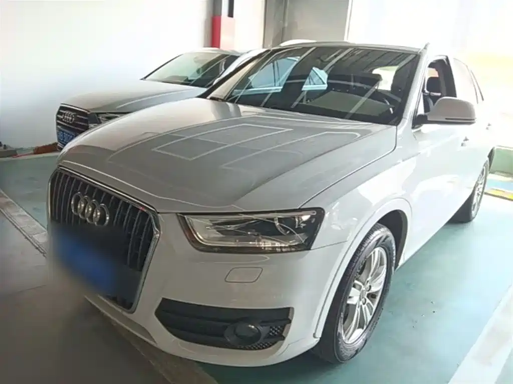 Audi Q3 2015