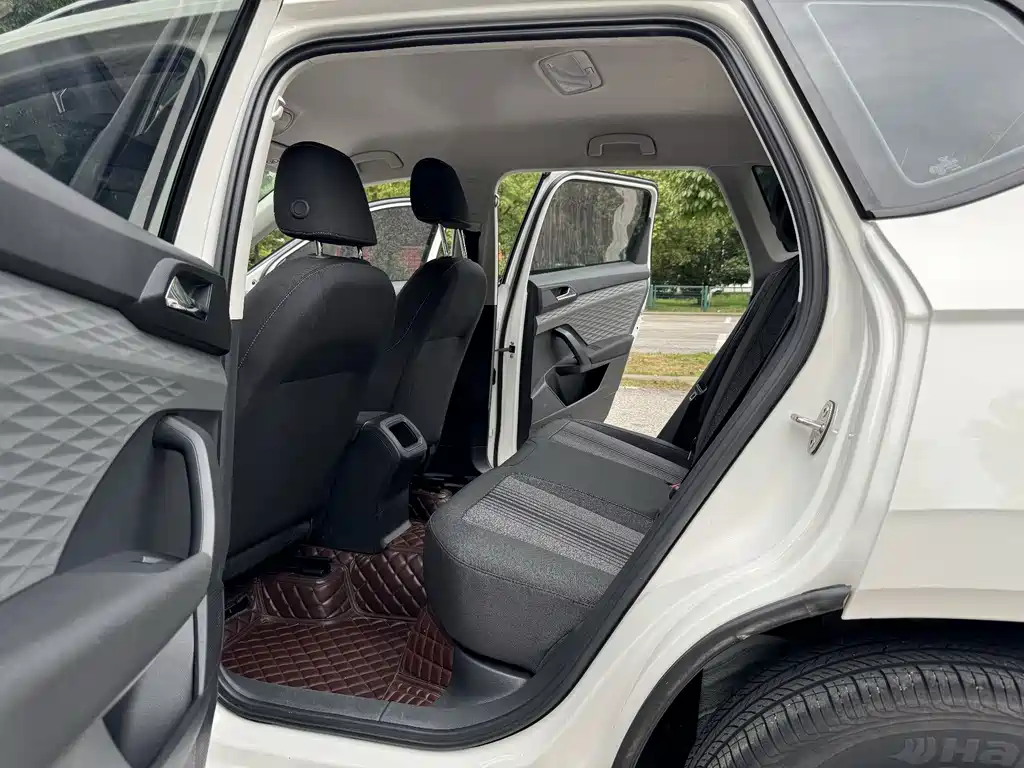 Volkswagen Tharu — миниатюра 6