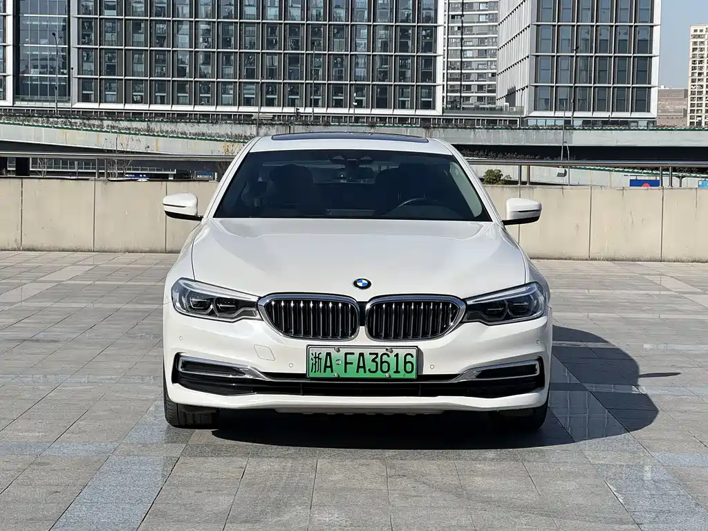 BMW 5 SERIES NEW ENERGY