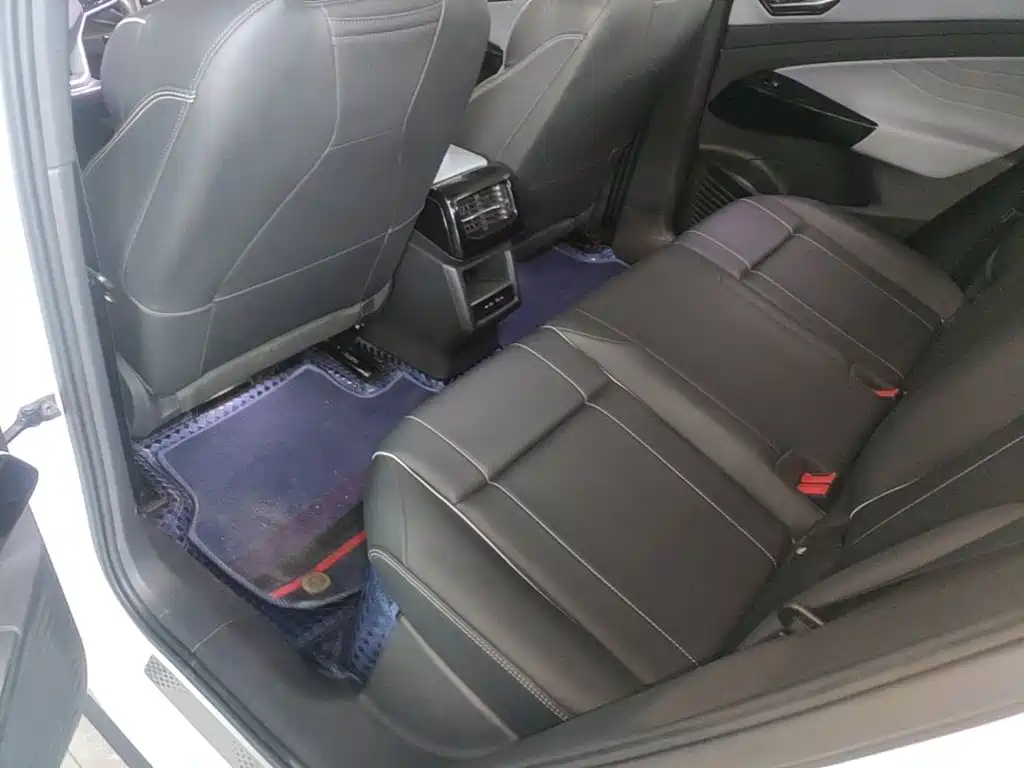 Volkswagen ID.4 X — миниатюра 17