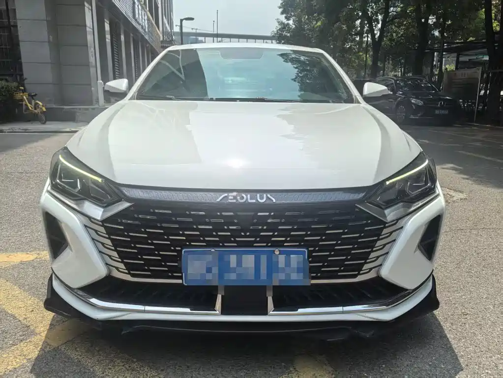 Dongfeng Aeolus Yixuan Max MAX 2021 1.5T