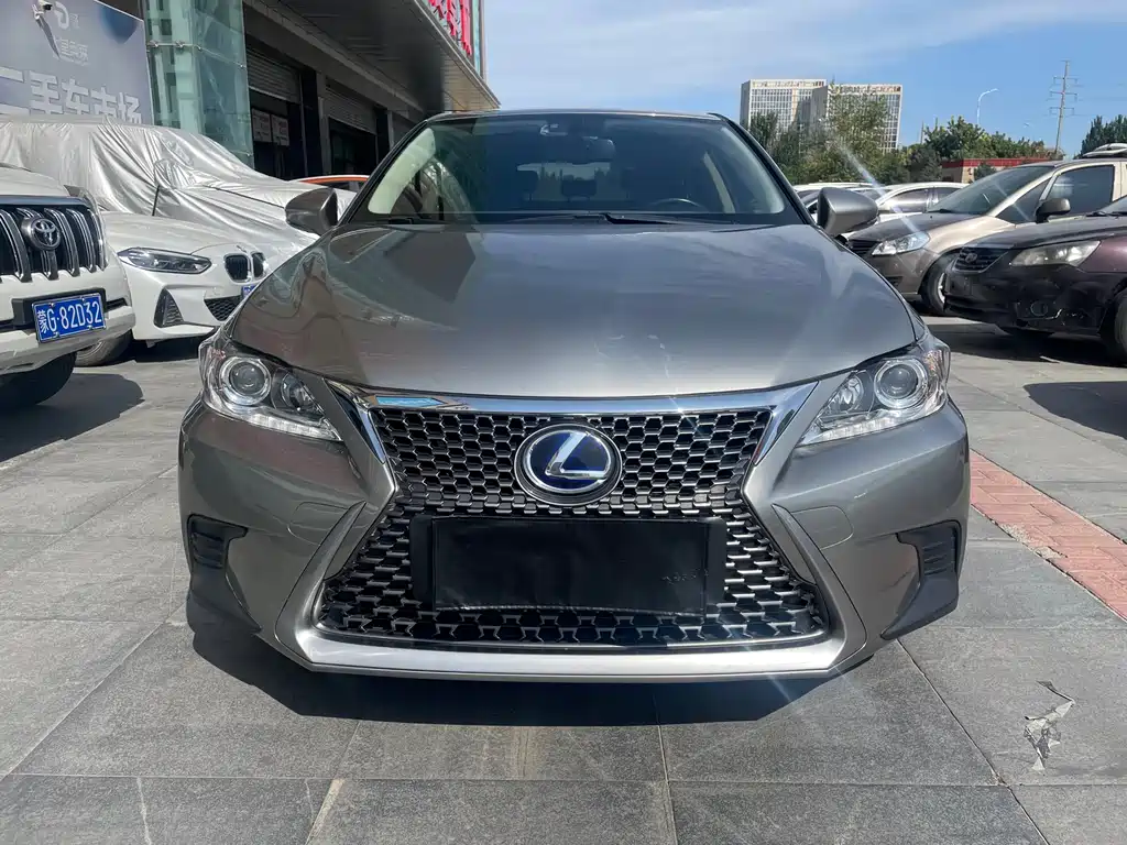 LEXUS CT