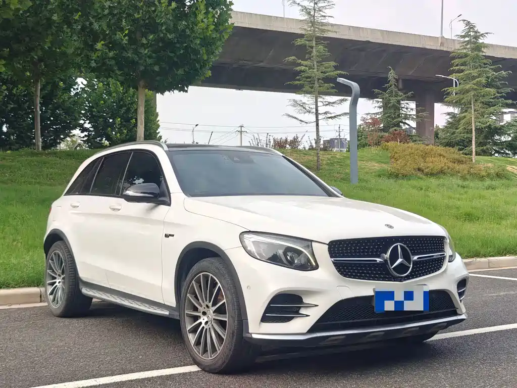 Mercedes-Benz GLC AMG — миниатюра 3
