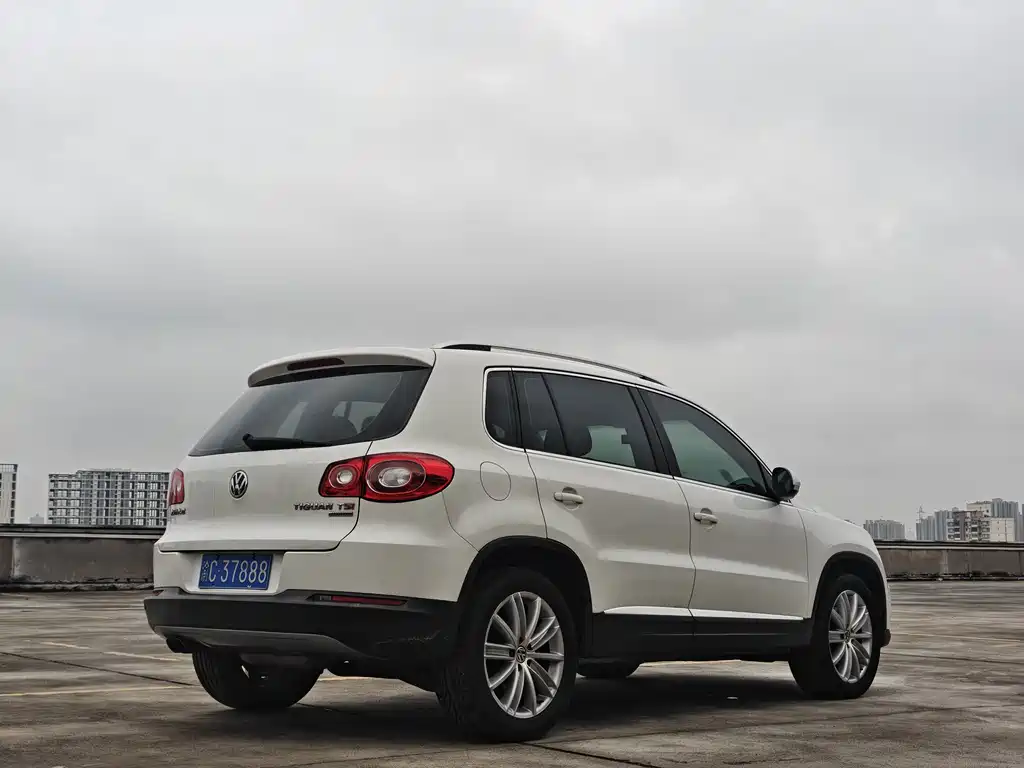 Volkswagen Tiguan — миниатюра 6