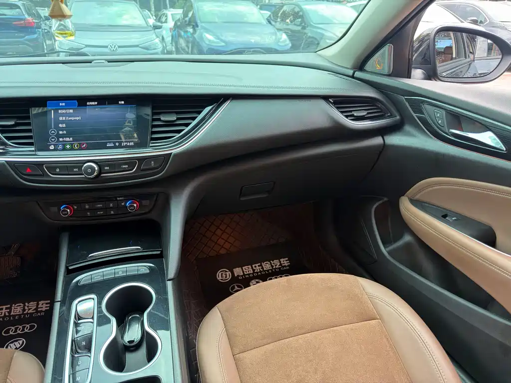 Buick Regal — миниатюра 12