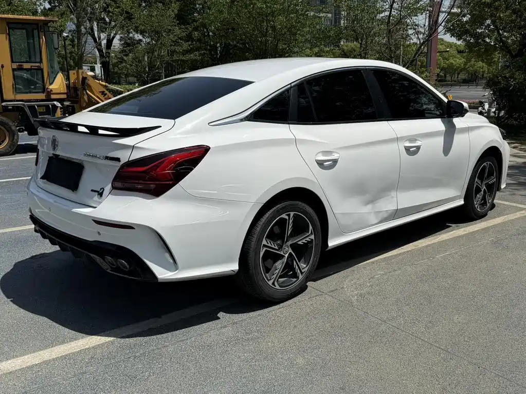 MG 5 2022 1.5T Luxury