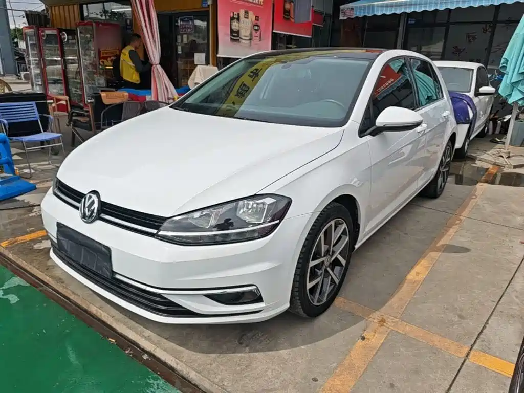 Volkswagen Golf 2020