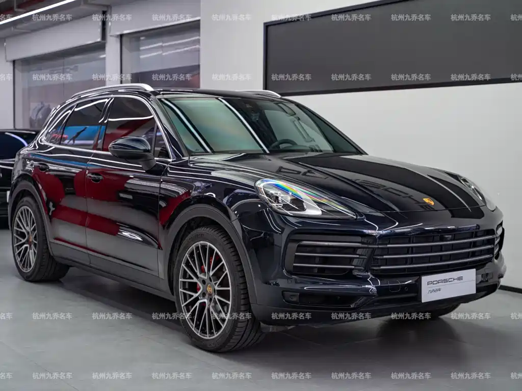 Porsche Cayenne — миниатюра 3