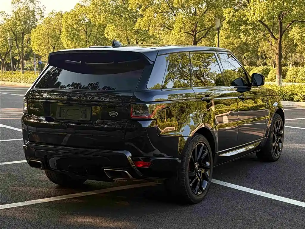 Land Rover Range Rover Sport 2020 3.0 L6 HSE DYNAMIC