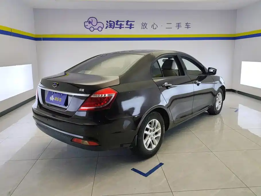 Geely Emgrand — миниатюра 3