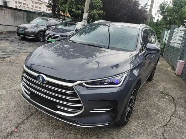 2021 BYD Tang