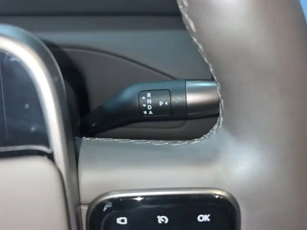 Li Auto Li MEGA — миниатюра 14