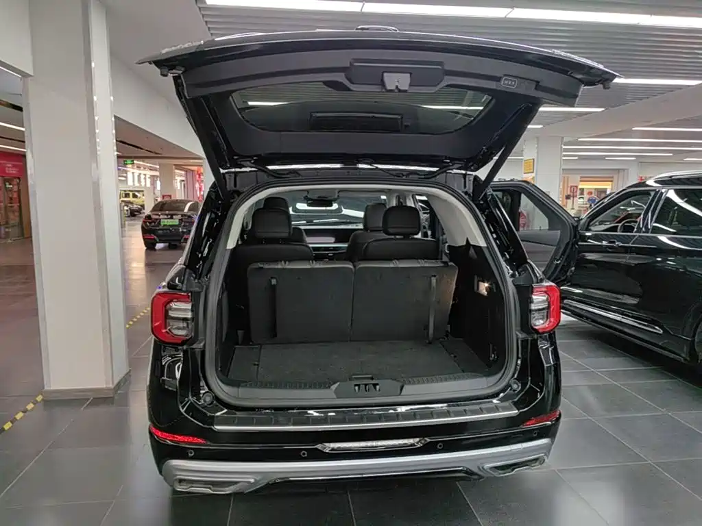Ford Explorer — миниатюра 19