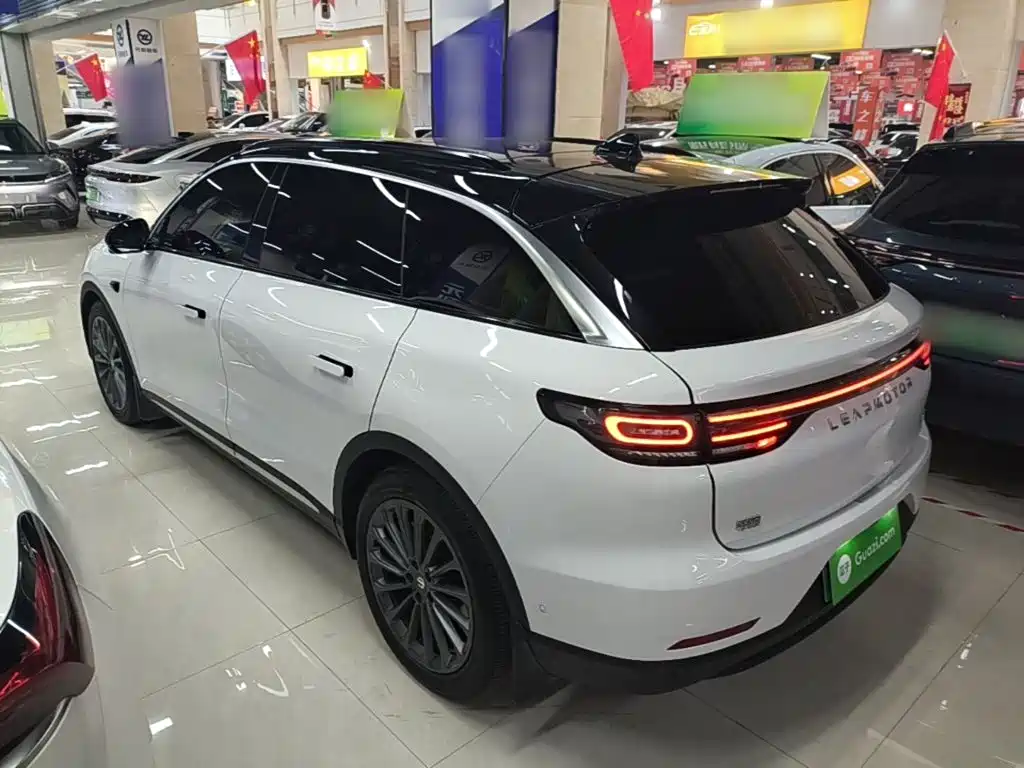 Leapmotor Leapmotor C11 — миниатюра 5