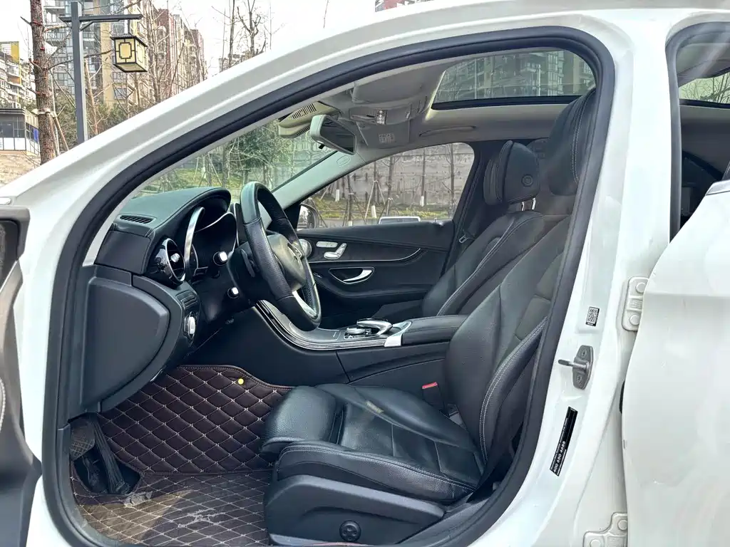 MERCEDES-BENZ C CLASS