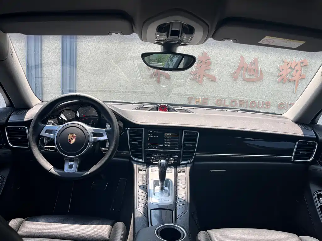 Porsche Panamera — миниатюра 19