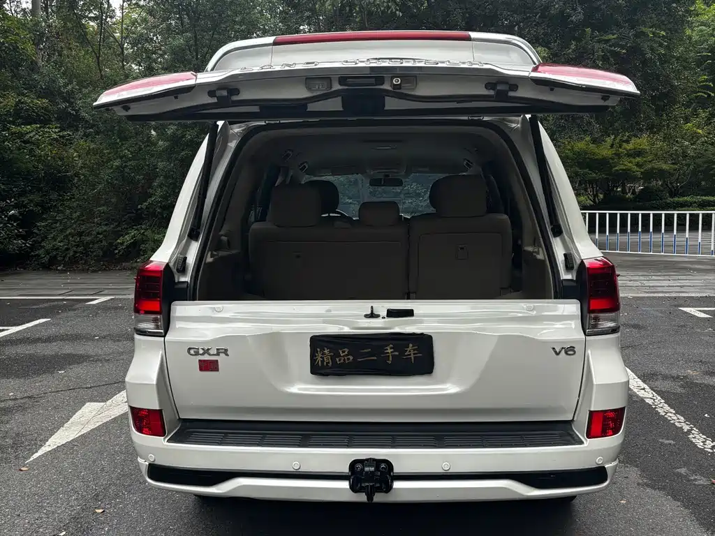 Toyota Land Cruiser — миниатюра 9