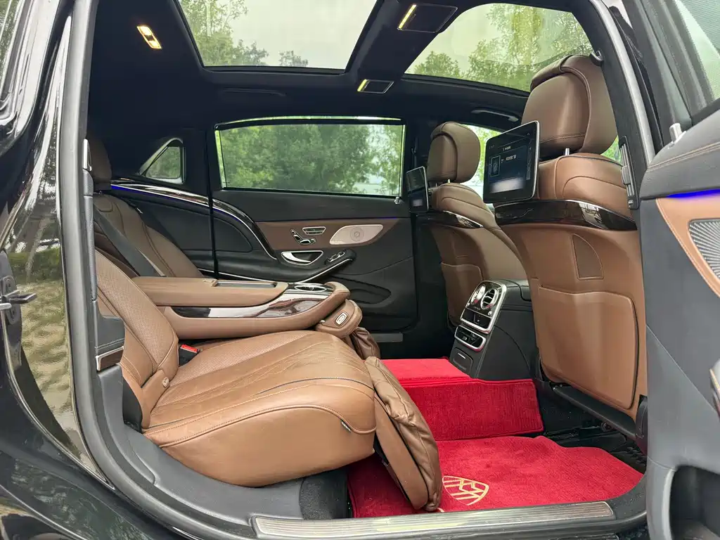 Mercedes-Benz S-Class — миниатюра 6
