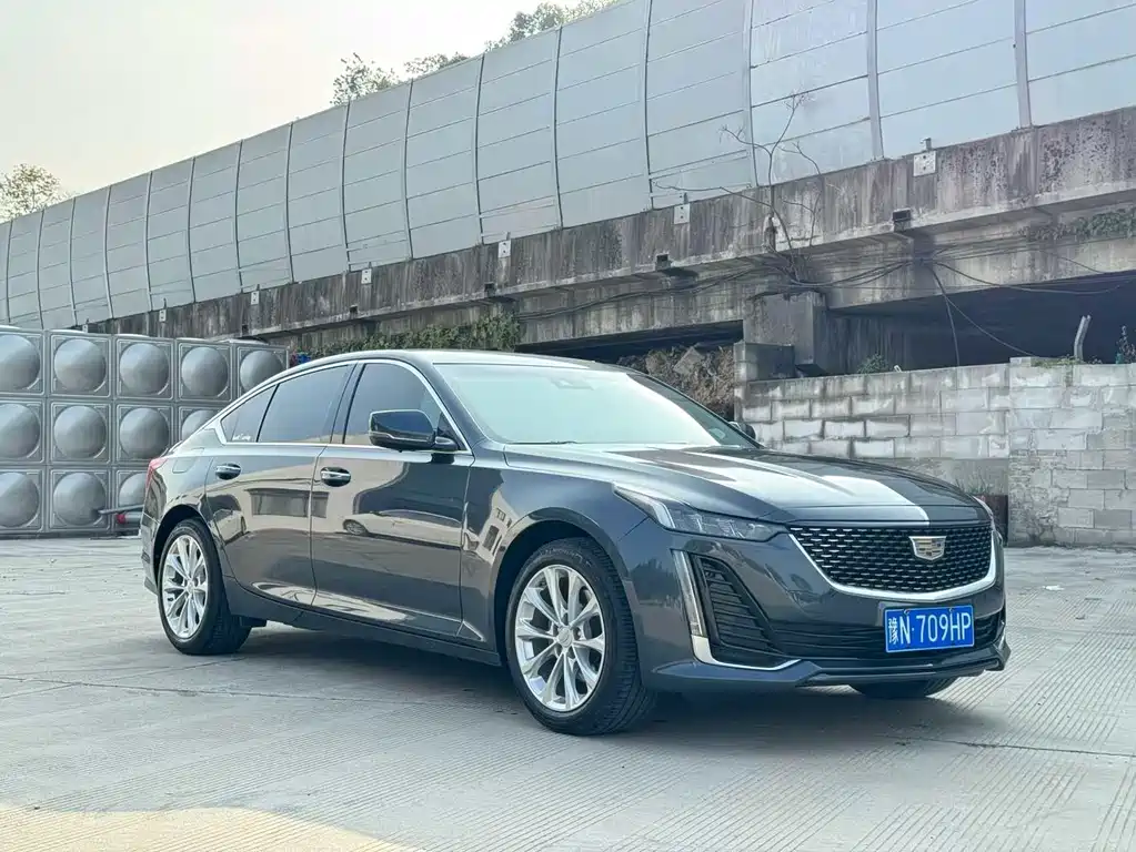 CADILLAC CT5