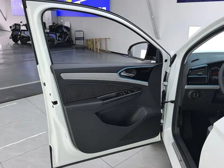 Jetta VS5 — миниатюра 7