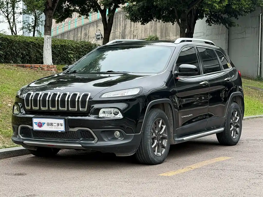 Jeep Cherokee 2021
