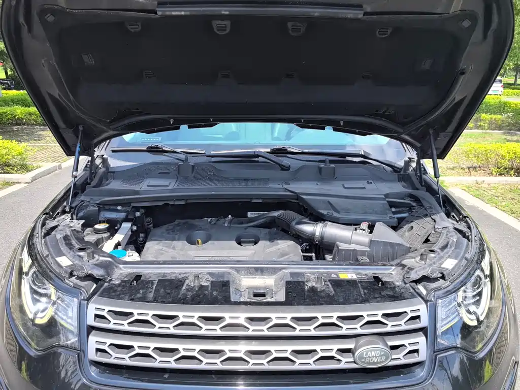 Land Rover Discovery Sport — миниатюра 16