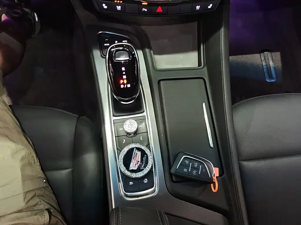 Cadillac CT5 — миниатюра 14