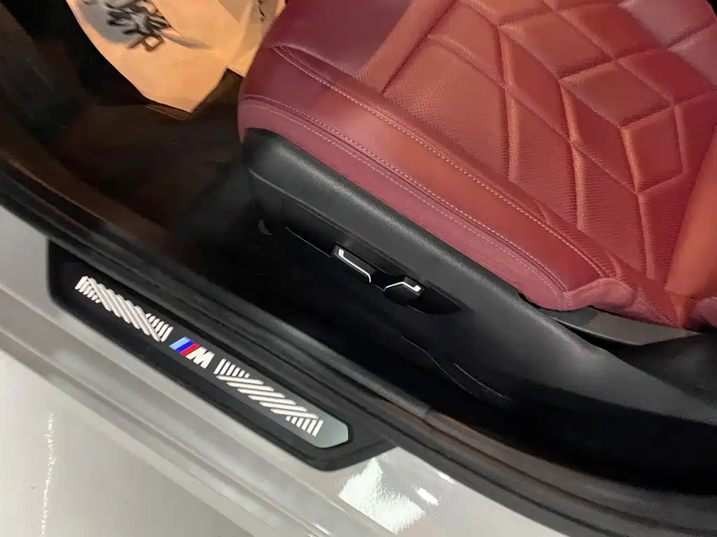 BMW 5 Series — миниатюра 17
