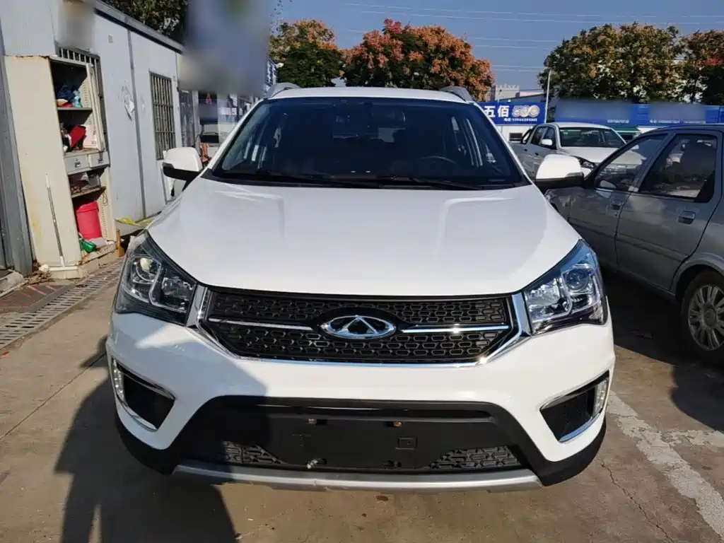 Chery Tiggo 3x — миниатюра 3