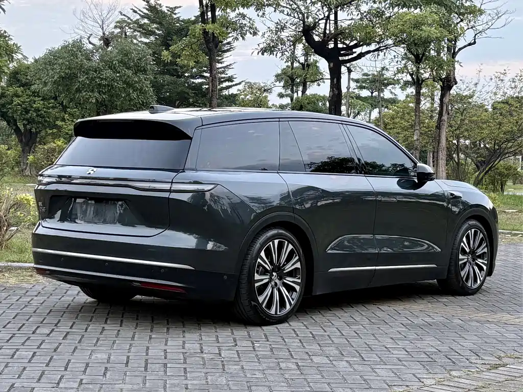NIO ES8 — миниатюра 18