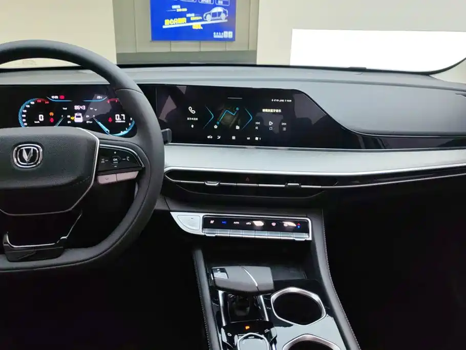 Changan Eado — миниатюра 13