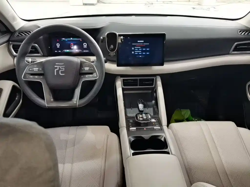 BYD Yuan UP — миниатюра 10