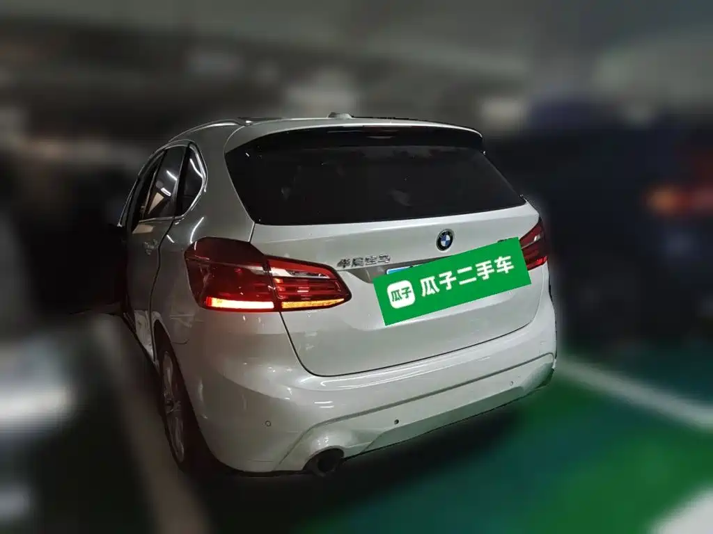 BMW 2 Series Active Tourer — миниатюра 4