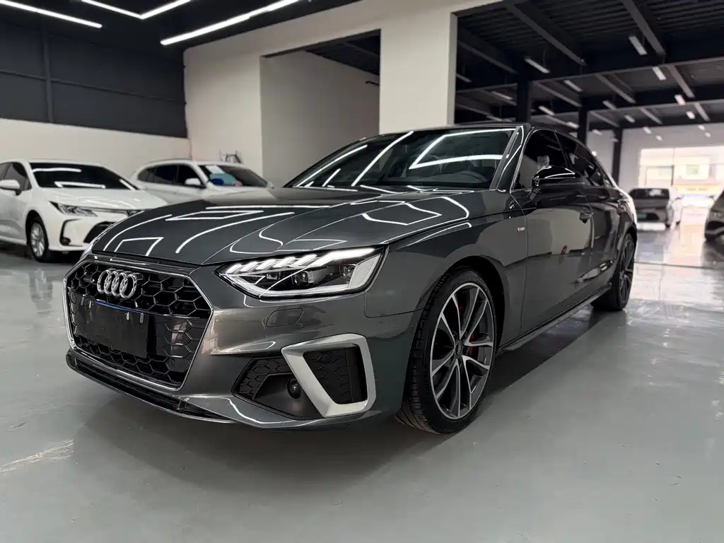 Audi A4L 2021