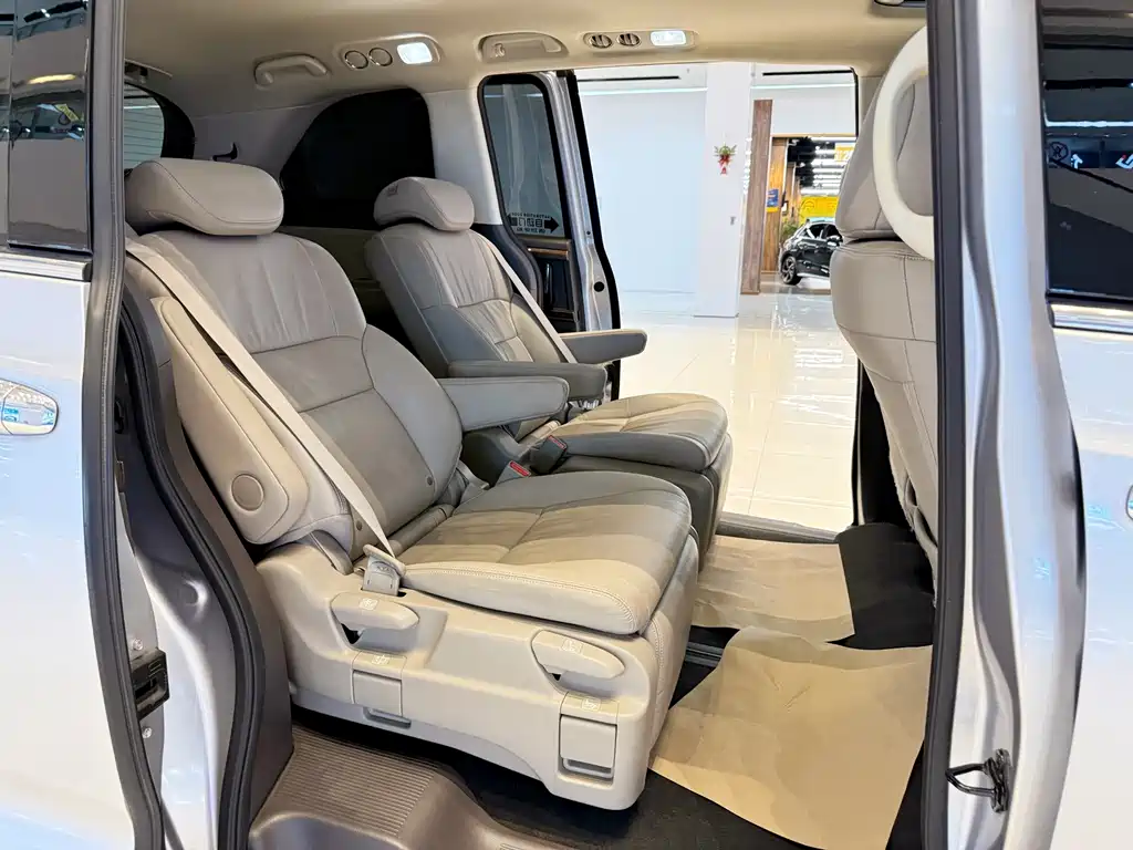 Honda Odyssey — миниатюра 7