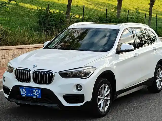 BMW  X1 2017