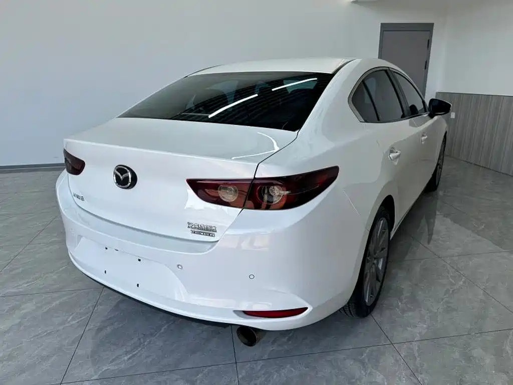 Mazda 3 Axela — миниатюра 6