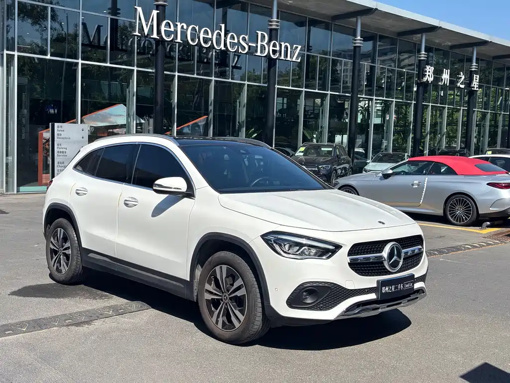 Mercedes-Benz GLA — миниатюра 5