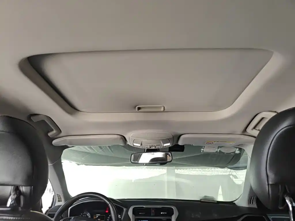 Ford Mondeo — миниатюра 18
