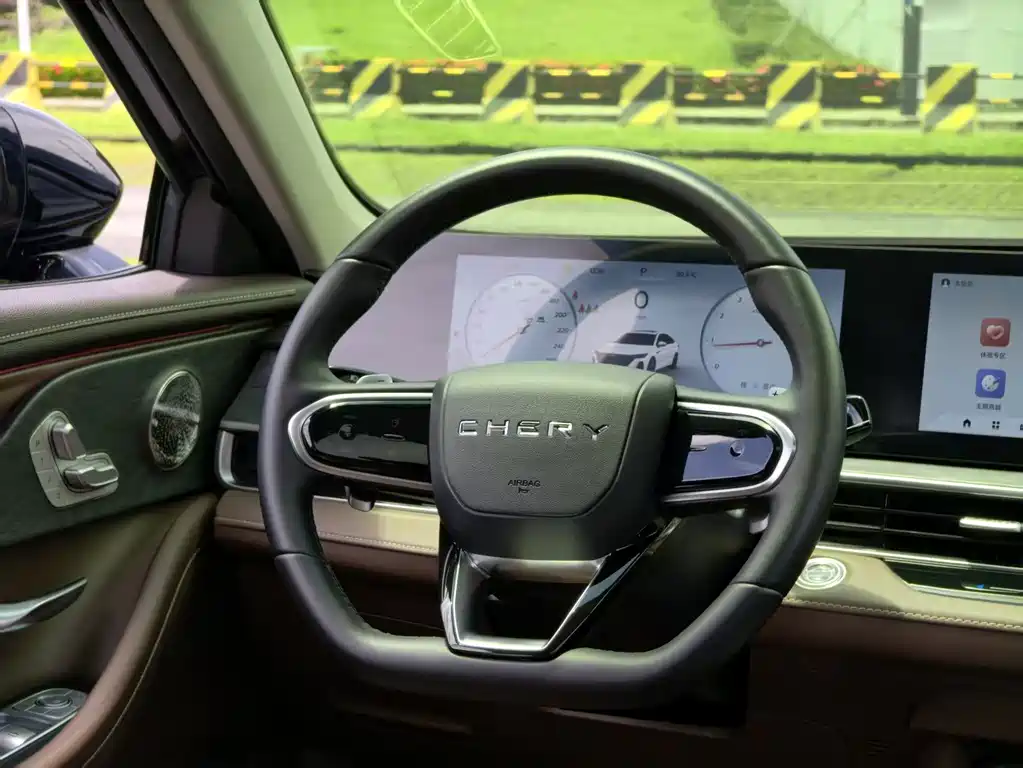 Chery Arrizo 8 — миниатюра 13