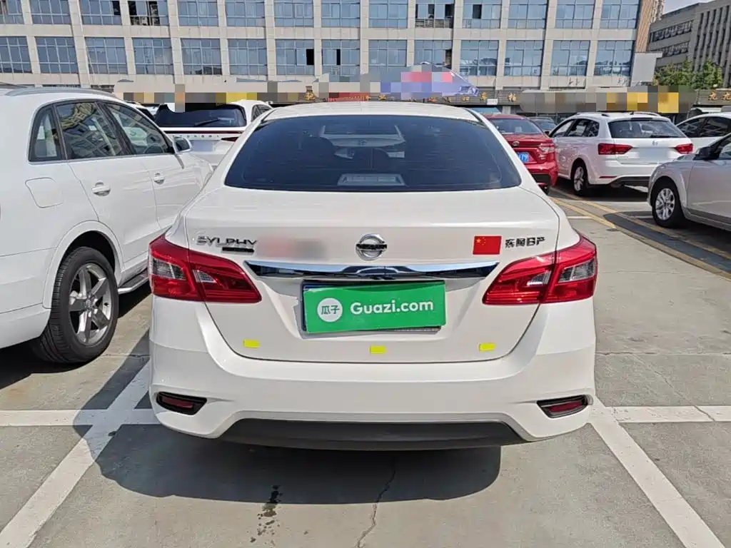 Nissan Sylphy — миниатюра 6