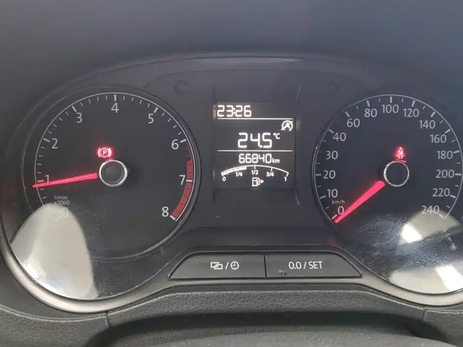 Volkswagen Polo — миниатюра 14