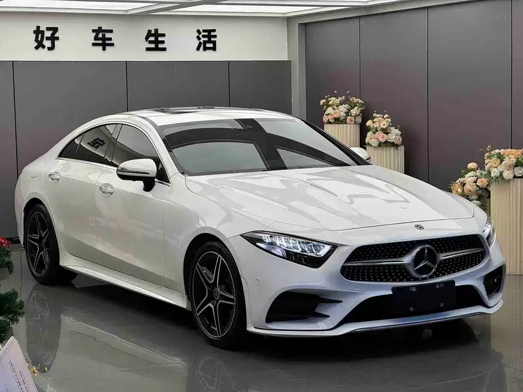 MERCEDES-BENZ CLS