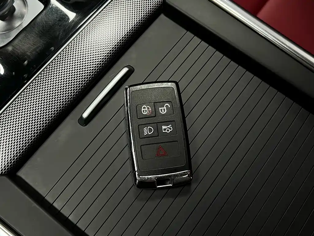 Jaguar XEL — миниатюра 29