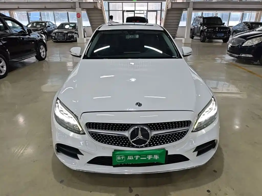 Mercedes-Benz C-Class — миниатюра 3